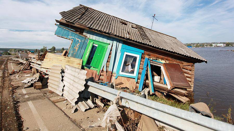 Число жертв паводка в Иркутской области увеличилось до 20 человек