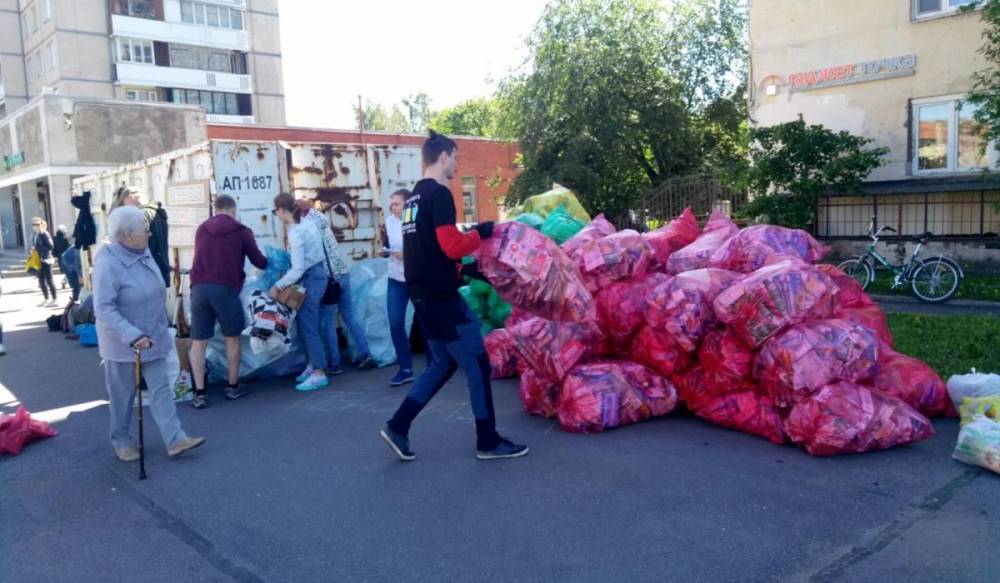 Движение «Раздельный сбор» в Петербурге создаст сеть пунктов приема отходов
