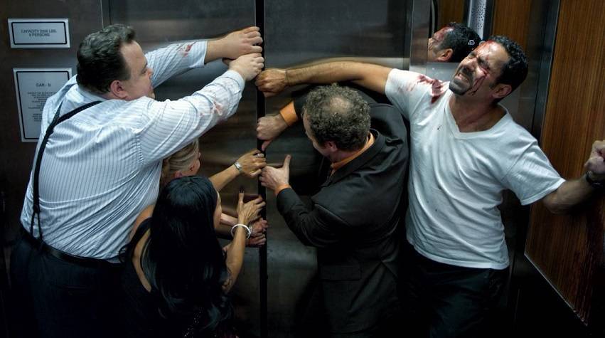 Можно ли выжить в падающем лифте на самом деле | Русская семерка
