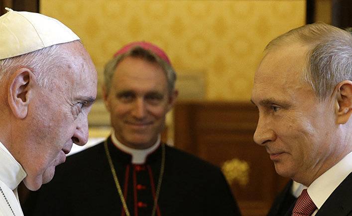 Dagens Nyheter (Швеция): Путин не против погреться в лучах славы папы