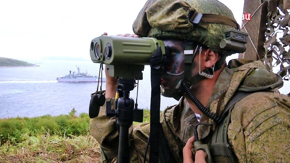 Российские военные взяли под контроль учения НАТО в Черном море