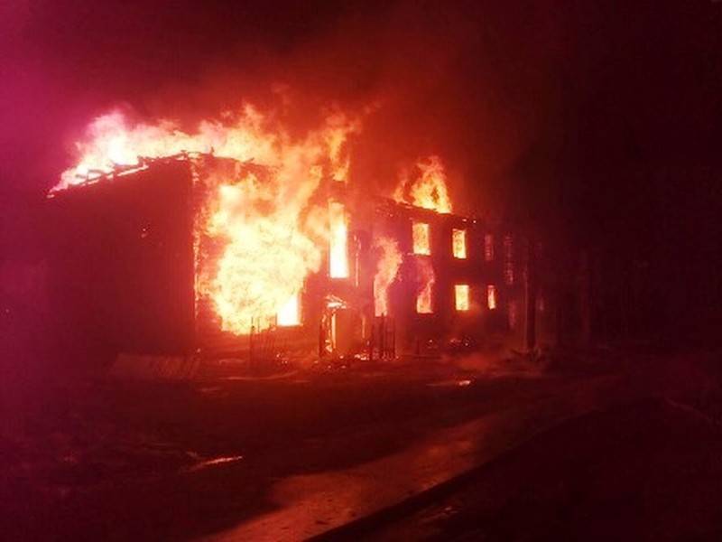 Крупный пожар в Котласском районе оставил без жилья 9 человек