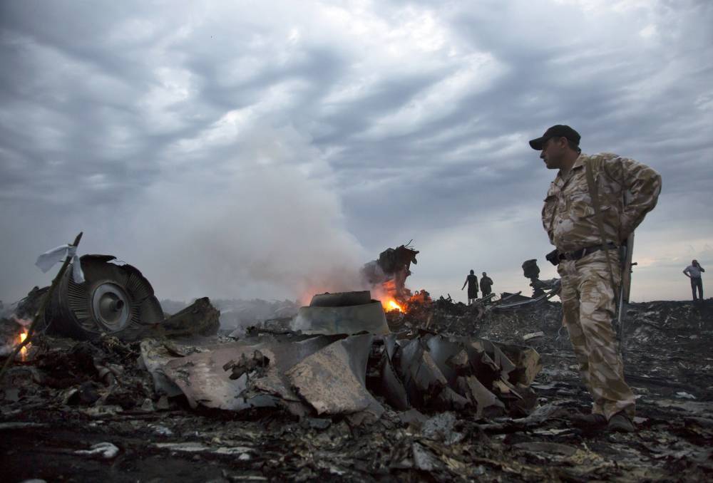 Путин избавляется от свидетелей в деле о сбитом над Донбассом самолете Boeing: детали