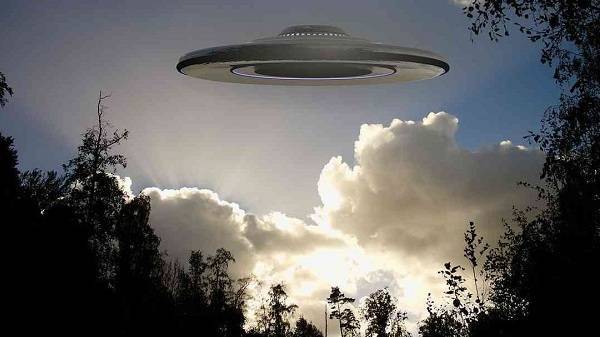 Как мы стали одержимы НЛО и поверили в летающие тарелки. Эта история началась в 1947 году