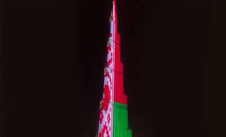 Видеофакт: в Дубае самый высокий небоскреб в мире окрасили в цвета белорусского флага