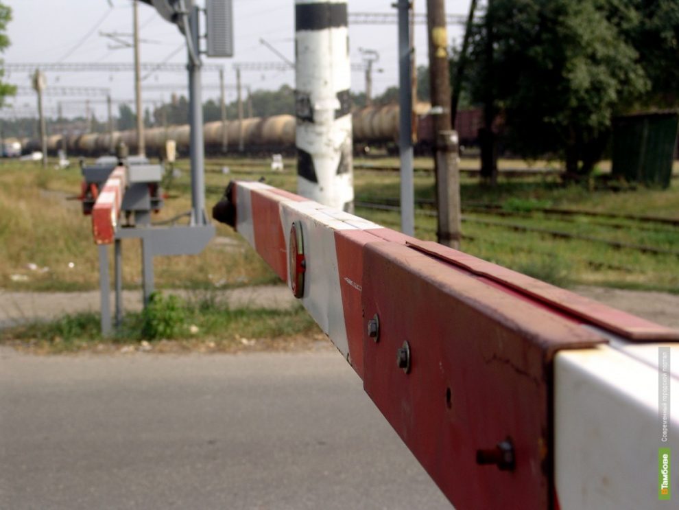 Железнодорожный переезд в Сыге вновь закроют из-за ремонта