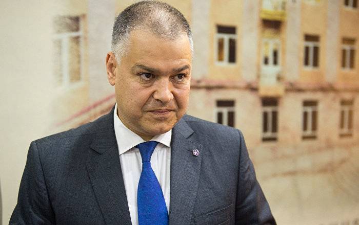 "Жаль, что премьера не удержали от этого шага": экс-министр юстиции о решении Пашиняна