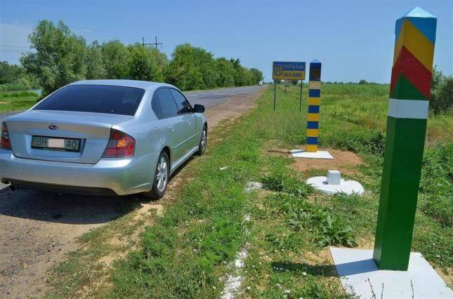 Из-за непогоды на границе с Молдовой не работает пункт пропуска