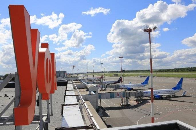 Более 180 пассажиров застряли в уфимском аэропорту