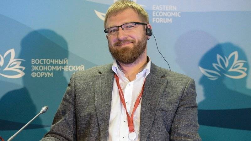 Малькевич предлагает ужесточить «либеральный» закон о защите госсимволов