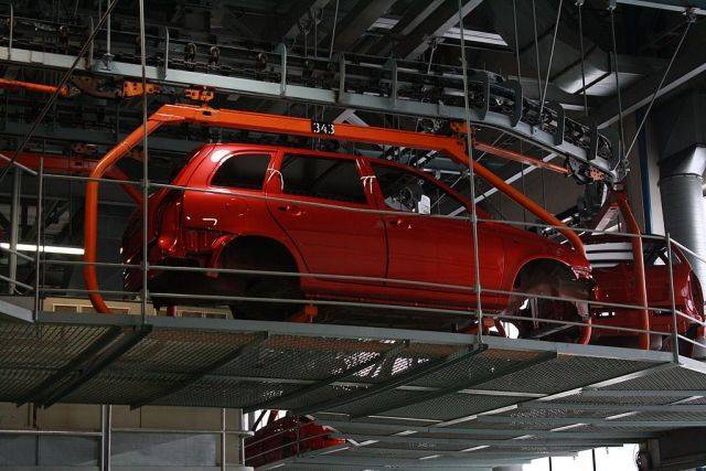 «АвтоВАЗ» возобновляет производство с 5 июля