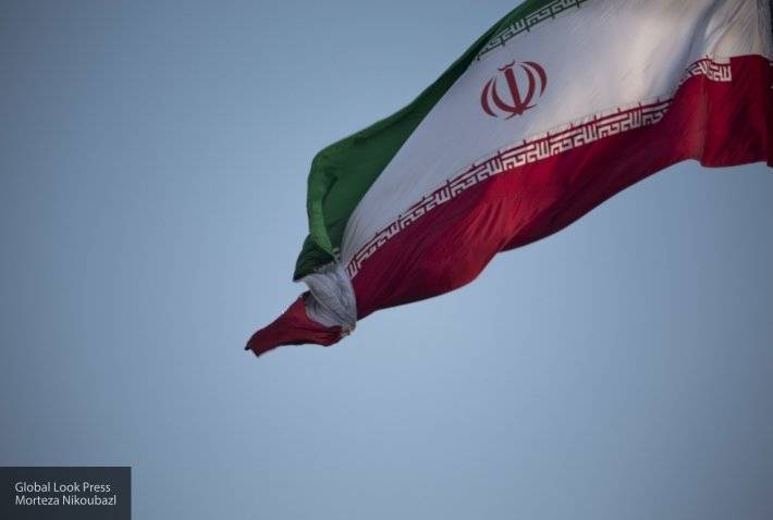 Захарова напомнила, что Иран действует под полным контролем МАГАТЭ