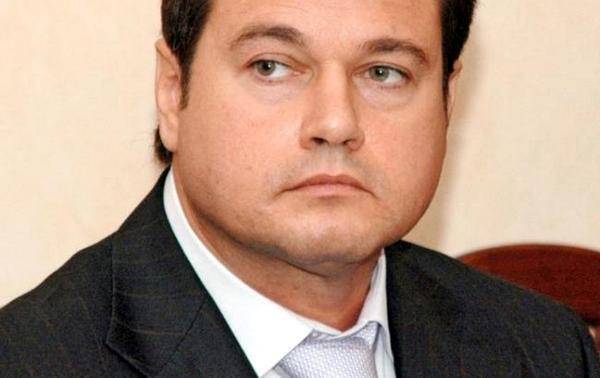 Виктор Бондик: миллионы в Швейцарии и воровская схема, пережившая власть Януковича