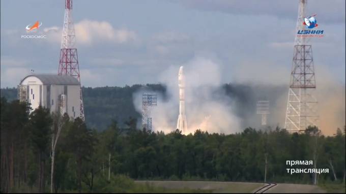С космодрома "Восточный" в 8:42 успешно стартовала ракета "Союз"