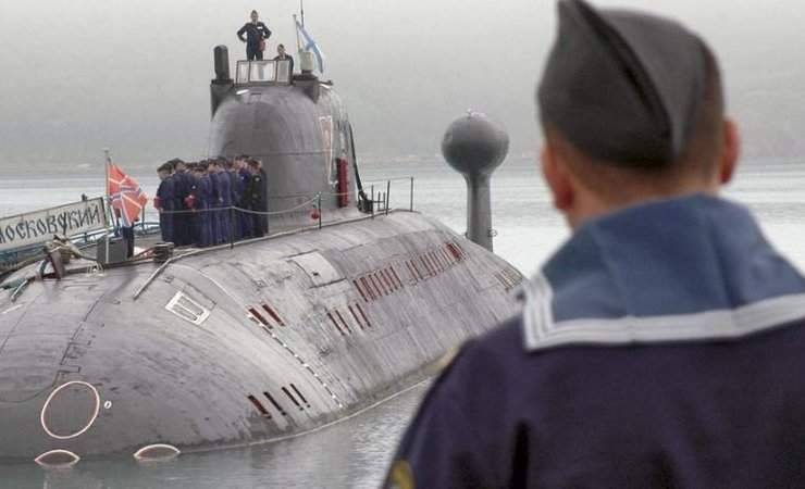 Минобороны РФ опубликовало имена погибших при пожаре на подводной лодке офицеров