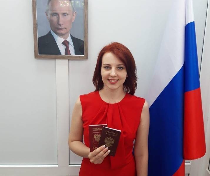 Журналист News Front из ДНР прошла весь путь к российскому гражданству