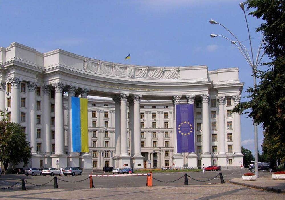 МИД Украины ответил ПАСЕ на призыв допустить наблюдателей на выборы | Новороссия