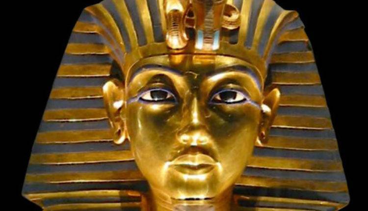 Незаконно вывезенный из Египта бюст Тутанхамона продали за $6 млн