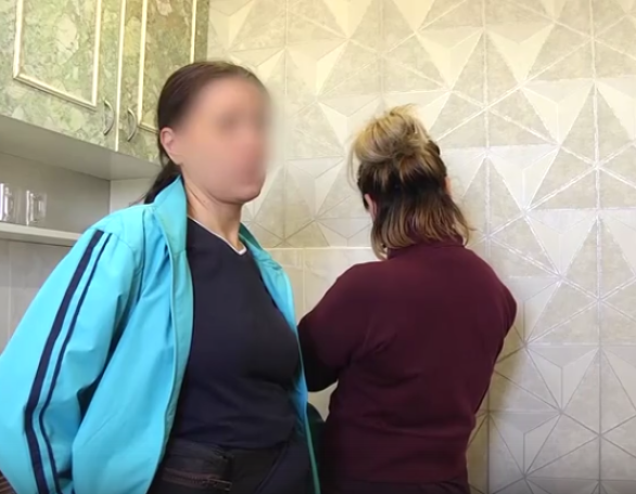 В МВД Башкирии опубликовали видео задержания кассирши, укравшей более 20 млн рублей