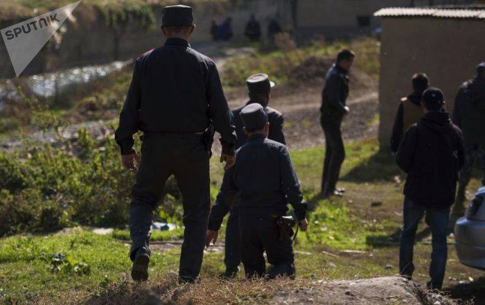 Убийство и захват заложницы в туристическом лагере Кыргызстана: силовики ищут преступника