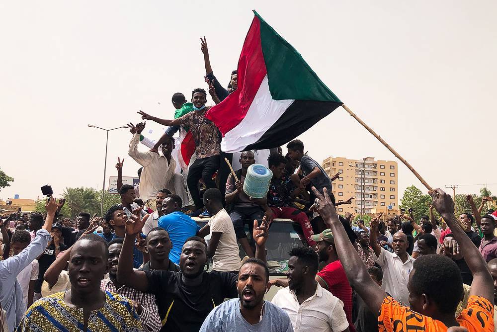В Судане военные и оппозиция заключили сделку о разделении власти