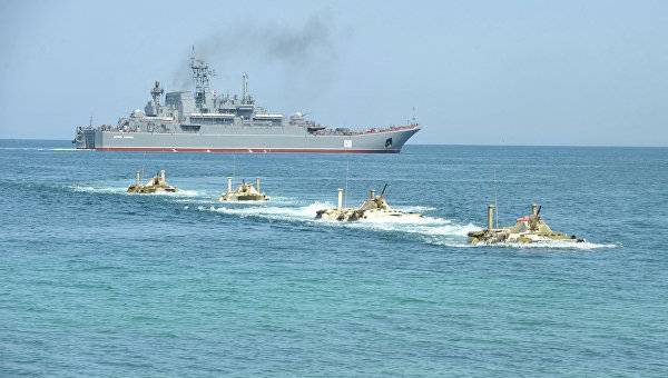 Наш ответ НАТО: ЧФ начали учения в Черном море