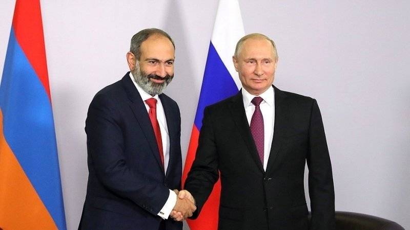 Путин и Пашинян&nbsp;по телефону обсудили совместную работу в ЕАЭС
