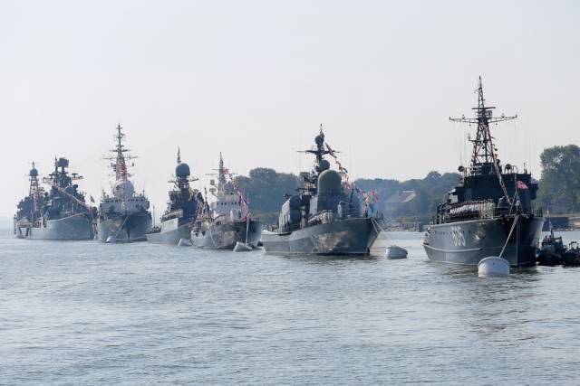 РФ продолжает демонстрировать ржавое величие своего флота