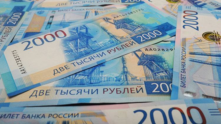 "Фальшивый Владивосток": севастополец прокатился на такси за поддельные деньги