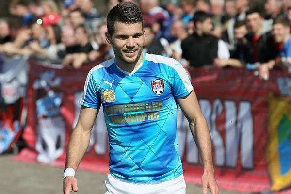 Украинский футболист поплатился за слова про «москальскую рожу»