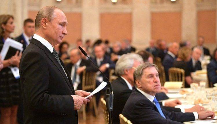 Путин, говоря об отношениях Москвы и Рима, привел итальянскую пословицу