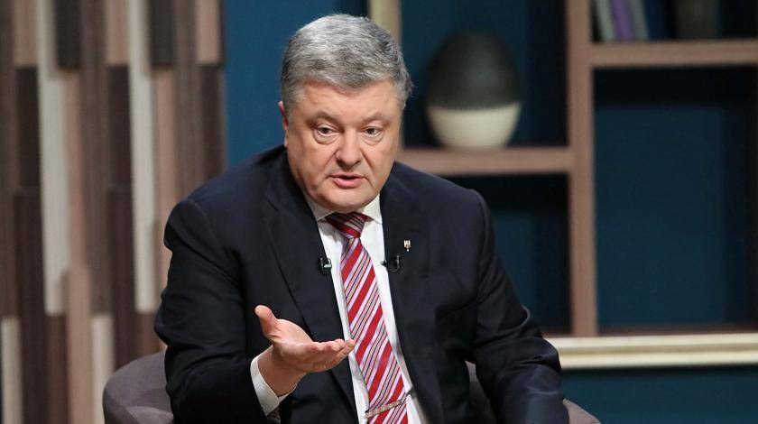 Новые факты для дела против Порошенко: в мае-июне бывший гарант обналичил $34 миллиона