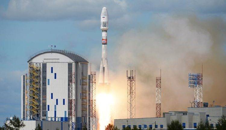 В «Роскосмосе» сообщили об успешном выведении на орбиту 33 спутников