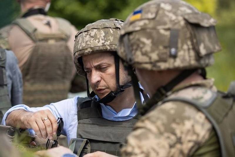 Зеленский приехал в Донбасс спасать рейтинг «Слуги народа»