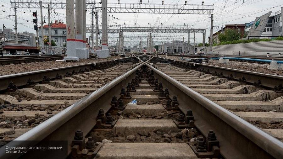 Работника железной дороги смертельно придавил кран в Муроме