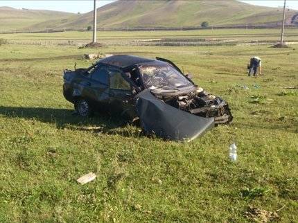 В Башкирии две машины вылетели в кювет – Водители погибли