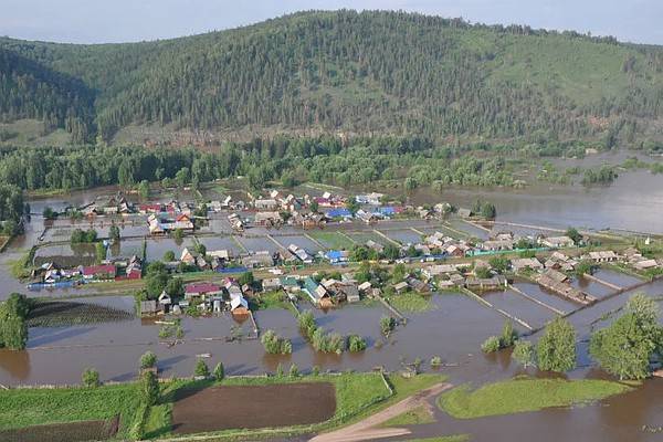 Число погибших при наводнении в России возросло