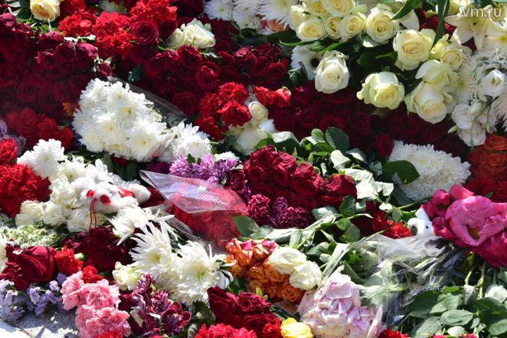 Память погибших на АС-12 моряков почтили во Владивостоке