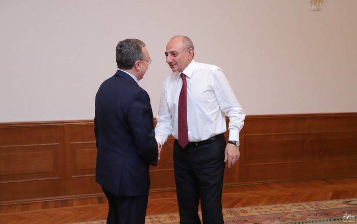 Глава МИД Армении рассказал, как прошли консультации с Бако Саакяном в Карабахе