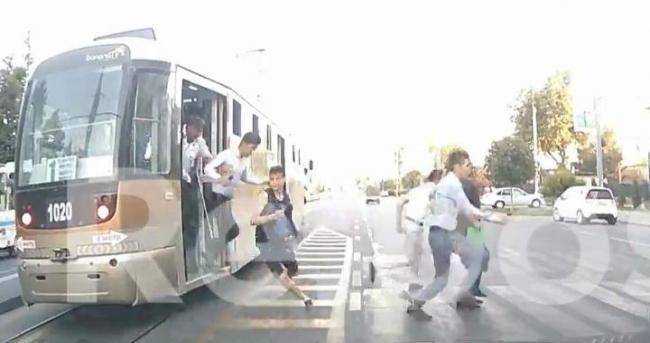 Пассажиры трамвая атакованы неизвестным химвеществом в Самарканде | Вести.UZ