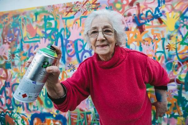 Социальный проект для людей старшего поколения «Серебряное граффити»
