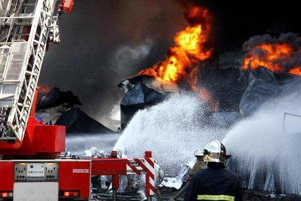 Нефтебазу в Василькове взорвали, потому что ее не поделили Ставицкий и Еремеев