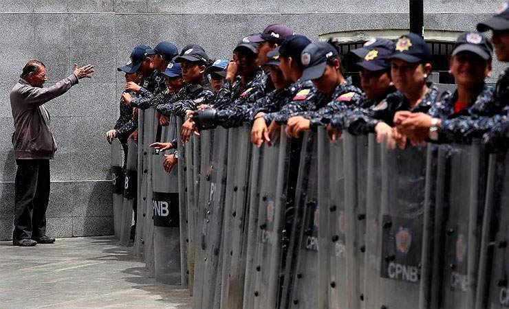 ООН: спецслужбы Венесуэлы за последние полтора года убили семь тысяч человек