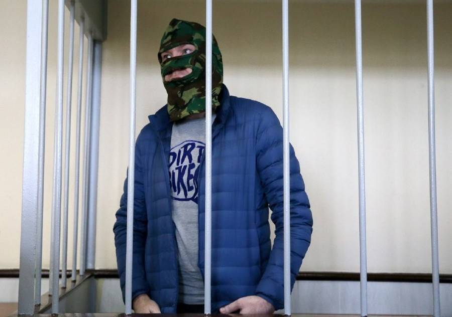 Названа дата решения по арестованному за госизмену Александру Воробьеву