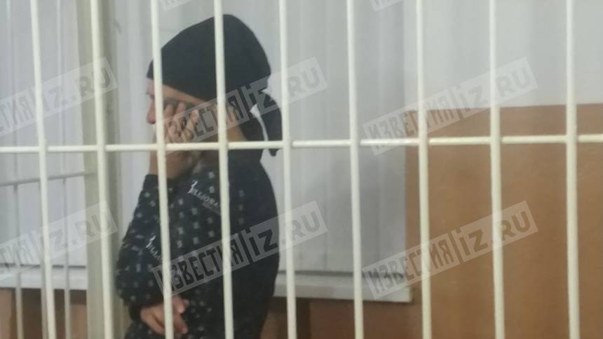 Видео: Тетя избитой девочки в Ингушетии разрыдалась в суде