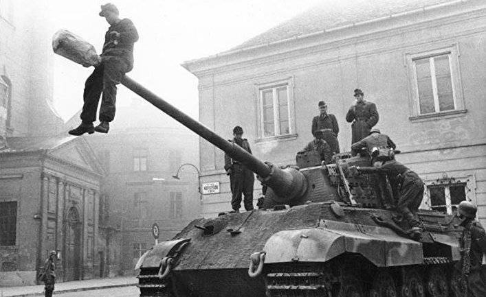 ABC (Испания): чудо-наркотики, превратившие танки нацистов в несокрушимые машины смерти