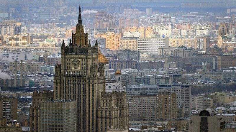 МИД РФ прокомментировал заявление американского дипломата о запрете рейсов в Грузию