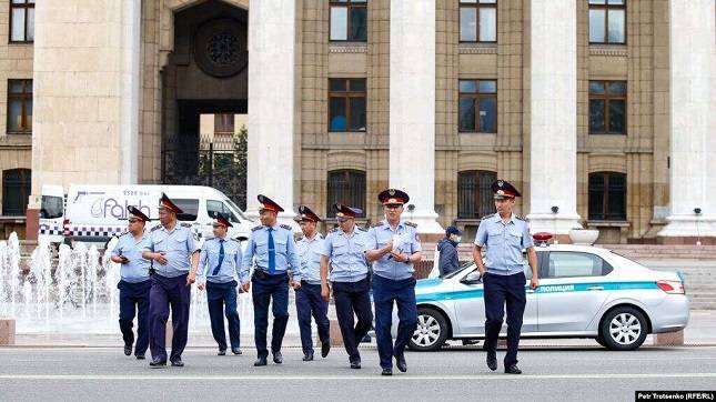 Генпрокуратура Казахстана призывает жителей не выходить на митинги оппозиции