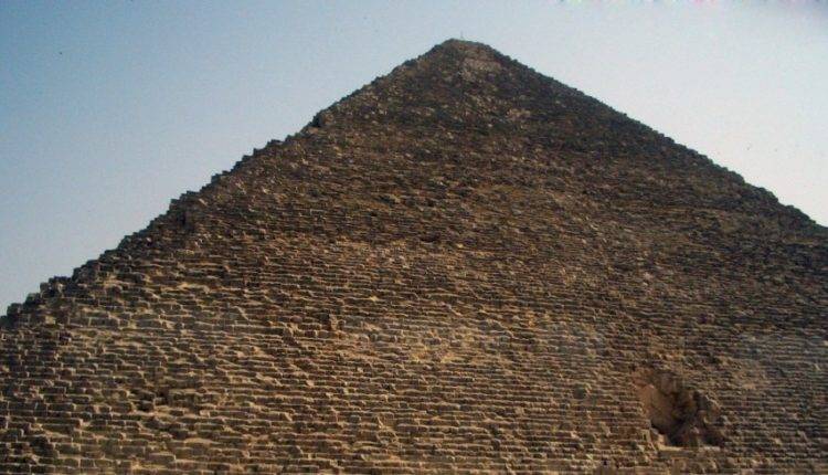 В египетской пирамиде найден ход в загробный мир