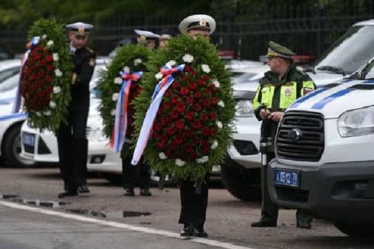 В Санкт-Петербурге похоронили погибших подводников